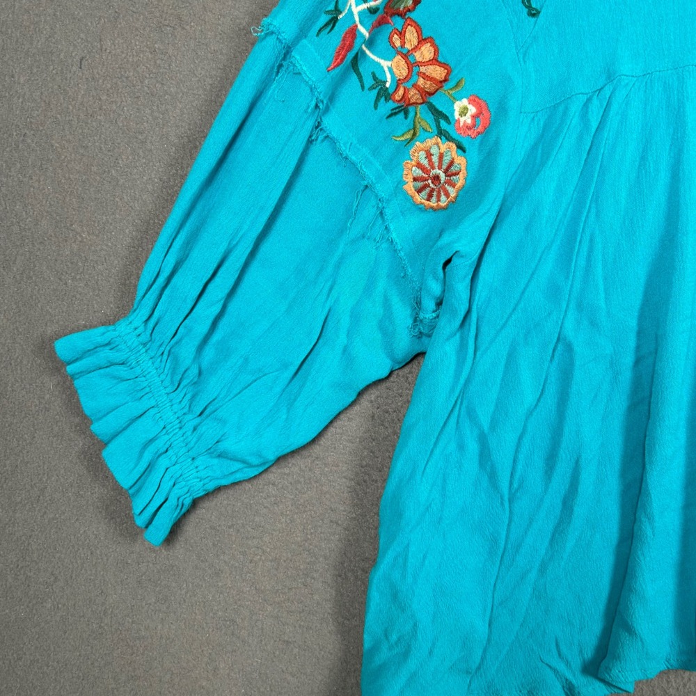 Easel Top Womens M Turquoise Blue Embroidered Boho Tassel Peasant Blouse ET20348 - Picture 4 of 7